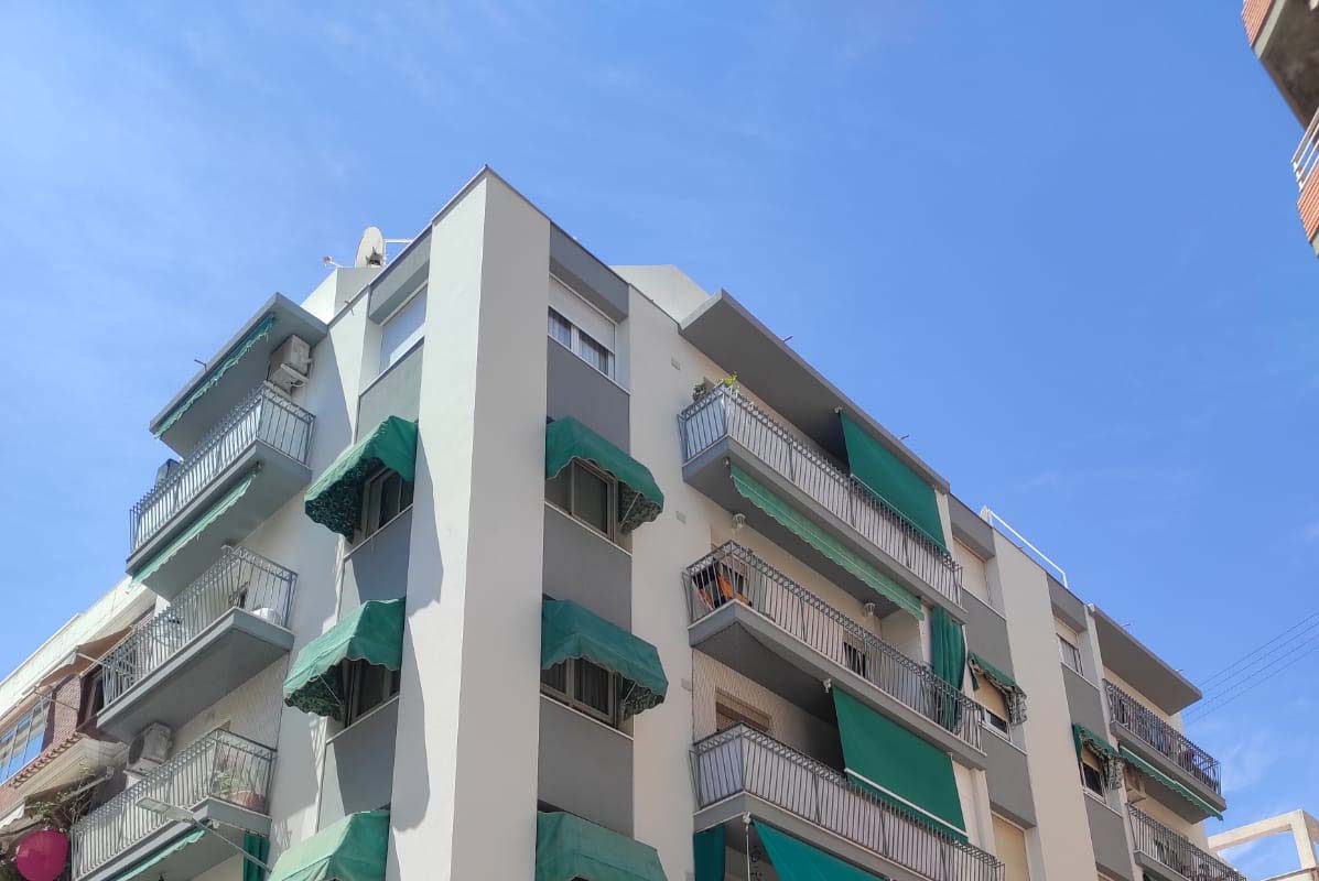 Fachada rehabilitada C/ Dr. Santaolalla, 15